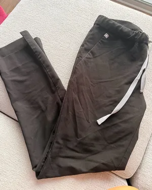 FIGS Scrub Pants thumbnail 1