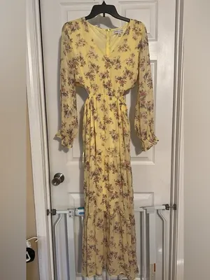 She + Sky Yellow Floral V-Neck Maxi Dress thumbnail 2