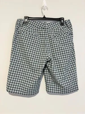 Nike Golf Women’s Plaid bermuda Shorts dri-fit grey Size 10 medium thumbnail 2