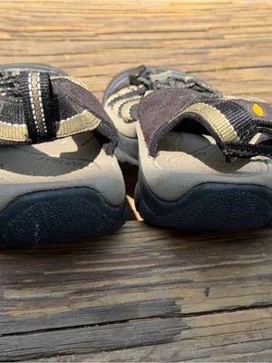KEEN Newport H2 Sandals Women’s US 8 Black Tan Waterproof thumbnail 2