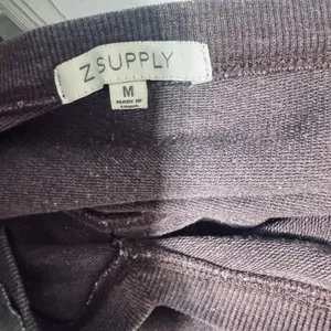 Z Supply Womens Vneck Purple knit top sweatshirt soft slub lounge sz M thumbnail 4