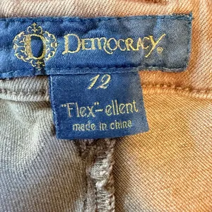 Democracy‎ Straight Leg Jeans size 12 Light Brown Flex-ellent Mid Rise Stretch thumbnail 3