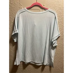 Woman’s Blue Short Sleeve Shirt Woman’s Size 2X thumbnail 8
