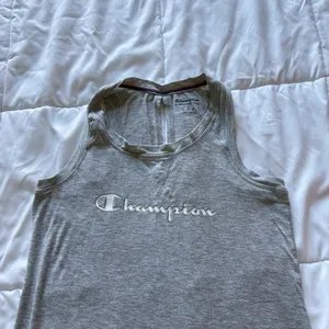 Champion Womens‎ Size Small Gray Classic Graphic Tank Top Breathable Activewear thumbnail 2
