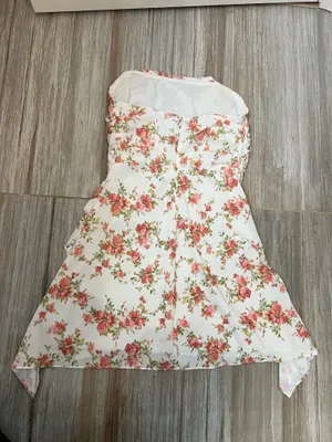 Floral Strapless Dress White thumbnail 2