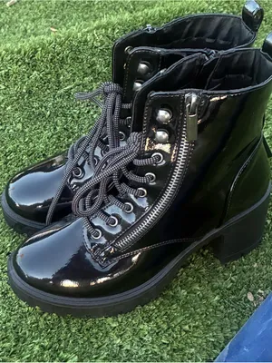 Women's Black‎ Patent Lace-Up Ankle Boots with Side Zip thumbnail 1