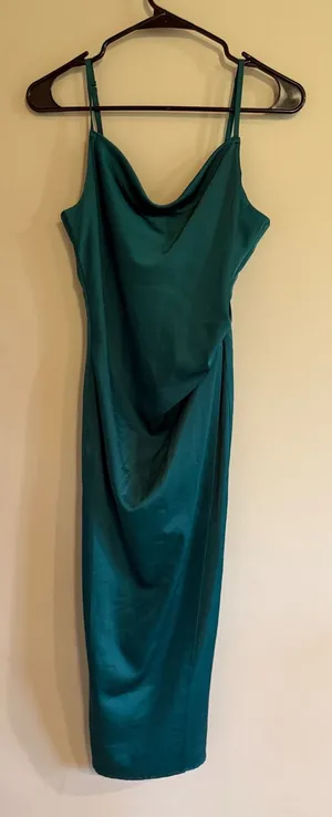 Lulus Emerald‎ Green Satin Cowl Neck Midi Dress XS Adjustable Straps Cocktail thumbnail 1