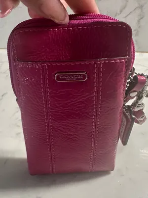 Coach Patent Leather Wristlet in Vibrant Magenta thumbnail 8
