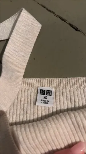 Uniqlo cotton tank top thumbnail 2