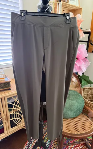 Athleta Gray Brooklyn Ankle Pants thumbnail 1