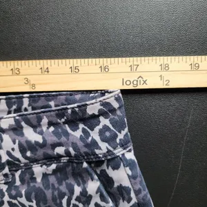 Isaac Mizrahi Mixed Grey Leopard Print Preppy Cotton Stretch Shorts‎ 8 thumbnail 6