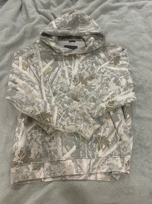 Abercrombie and Fitch camo hoodie thumbnail 1