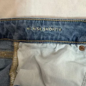 American Eagle High Rise Stretch Shorts thumbnail 4