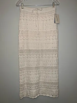 Universal Threads NWT Women's Openwork Midi Sweater Skirt Sz S ✨ thumbnail 3
