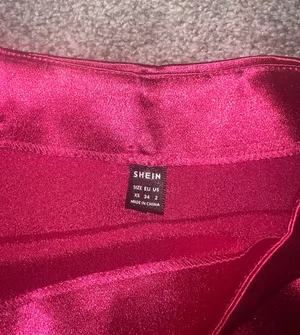 Hot Pink Maxi Skirt Size XS thumbnail 2