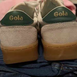 Women’s Gola Classics Viper Leather Sneaker white/evergreen thumbnail 6