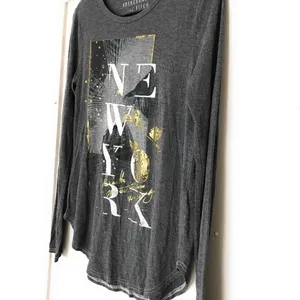 Abercrombie & Fitch New York T-Shirt Long‎ Sleeve thumbnail 4