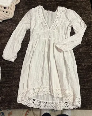 Excellium Collection White Long-sleeve Lace Dress thumbnail 1