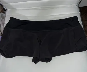 Lululemon Hotty Hot Short II 2.5” Black thumbnail 1