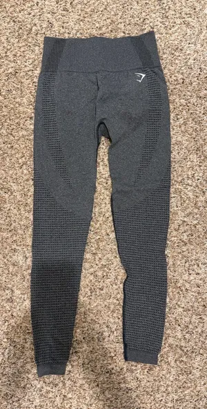 Gymshark Leggings thumbnail 1