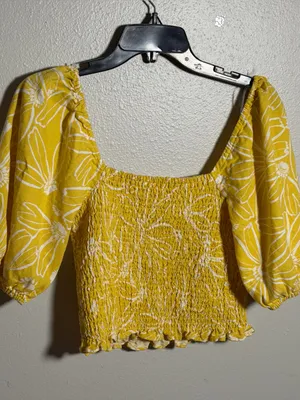 Universal Thread Women‎ Yellow Floral Smocked Puff Sleeve Crop Top Tropical S thumbnail 6