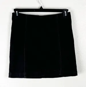 FREE PEOPLE Black Back Zipper Mini Skirt 10 Biker Neutral Minimalist Concert thumbnail 1