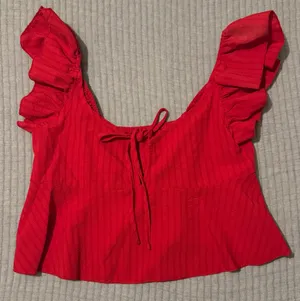 Shein Red Ruffle Sleeve Tie Front Peplum Top thumbnail 3
