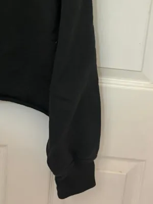 OFFLINE by Aerie Running Late Crewneck Cropped Sweatshirt in Black thumbnail 6