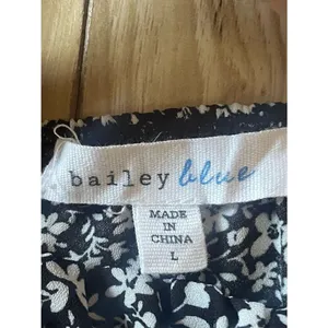 Bailey Blue Black / White Floral Mini Dress thumbnail 2