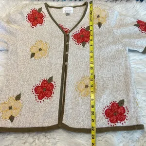 VTG Christopher & Banks Hand Embroidered Sweater Women’s Medium Floral thumbnail 8