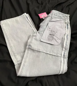 Edikted Inside Out Jeans thumbnail 2