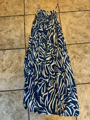 TJ Maxx Maxi Sun dress thumbnail 2