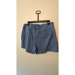 Athleta Trekkie North Mid-Rise Hiking Shorts Women’s Size 14 Blue Athletic thumbnail 3