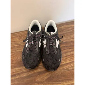 Brooks Adrenaline GTS 23 Womens Running Shoes Black Plum 1203911B072 Size 9 thumbnail 4