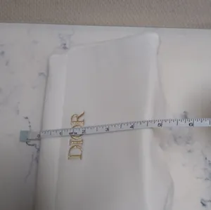 DIOR White Velvet Beauty pouch With Gold Dior Logo Limited Edition New No Tag thumbnail 10