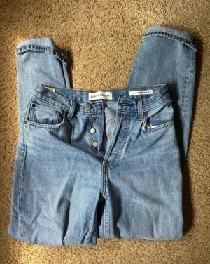 Aritzia Denim Forum The BF High Rise Loose 28L thumbnail 1