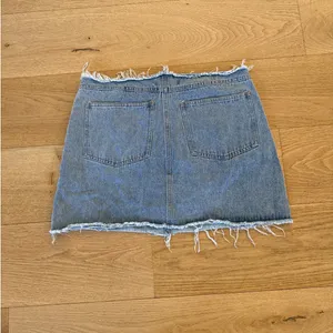 White Fox Mini Skirt Denim Be Without You Size M Blue thumbnail 4