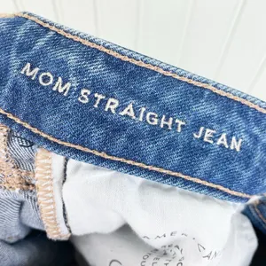 American Eagle Stretch Mom Straight Jean Cool Torn Blue Wash Denim Womens Size 6 thumbnail 7