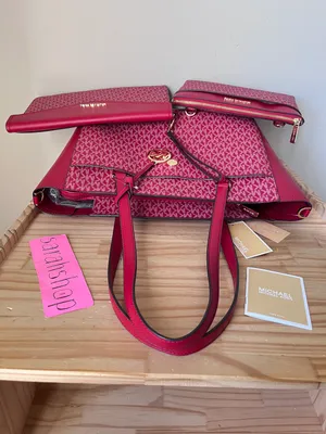 Michael Kors 3 In 1 Tote thumbnail 4