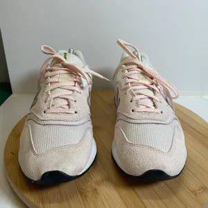 New Balance Women 10 Washed Pink White 997H Sneakers Mesh CW997HTV Athleisure thumbnail 2