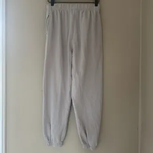 Garage Joggers thumbnail 5