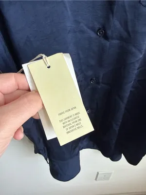 Wilfred by Aritzia Satin Button Down Blouse Navy Blue Women's Medium NWT thumbnail 6