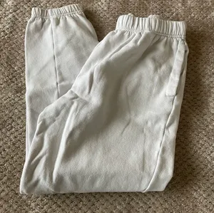 Cotton On sweatpants thumbnail 1