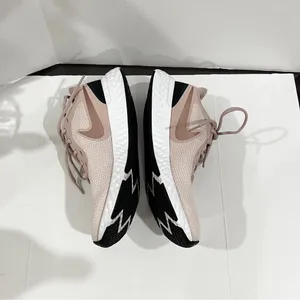 Nike Running Revolution 5 Pink Blush Gold Sneakers Size 6.5 Slip-On Lightweight thumbnail 8