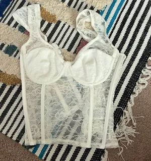 Edikted‎ small white corset top thumbnail 1