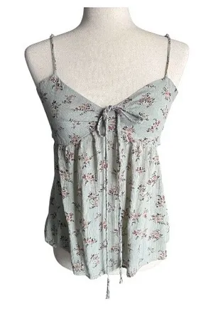 American Eagle Outfitters-Green floral top-size medium Super cute floral top, side cut outs, smocked back, adjustable straps, excellent condition Measurements: Bust: armpit to armpit 17-19 inches Length: shoulder seam to bottom 21 inches thumbnail 1
