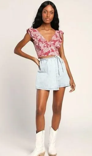 BlankNyc Don't You Know Denim Skort in Blue 29 Womens Jean Skirt Shorts thumbnail 1