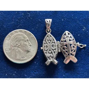 Vintage Sterling Silver Prayer Christian Box Cross Pendant 1" x .5" Opens Up thumbnail 6