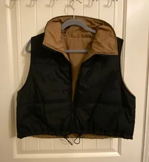 Cropped Brown And Black Puffer Vest Size XL thumbnail 1