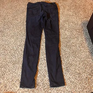 True Religion Halle Mid‎ Rise Super Skinny Jeans Dark Wash Size 27 thumbnail 6